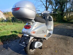 Vespa Et4 125 rok 2002 - 3