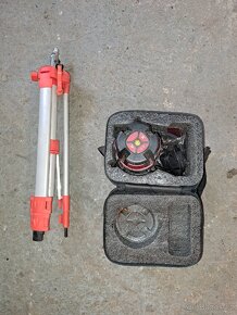 Laser včetně stojanu - 3