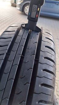 Prodám 4 x letní pneu Continental 165/60/15 cena za 4 ks - 3