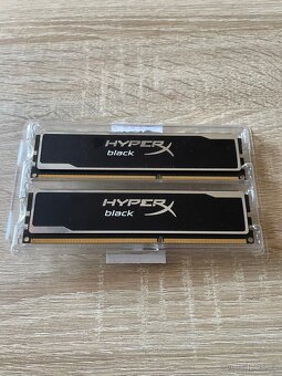 HyperX Black 8GB (2x4) - DDR3 1600 MHz - 3