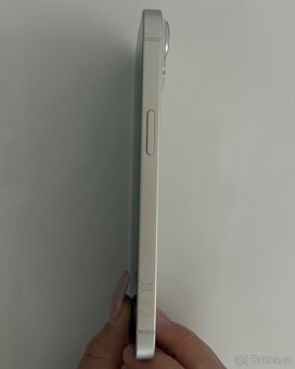 iPhone 14 - 128 GB - 3