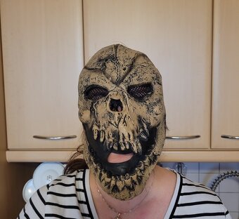 Masky různé druhy a paruky  Mikuláš se blíží maska čerta - 3