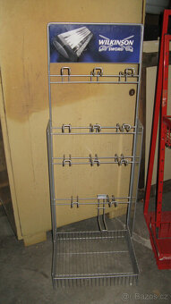 stojánky na nářadí - 3