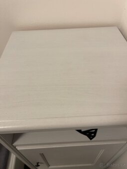 Noční stolek - dvířka - 3