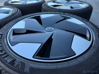 Originál alu kola Volvo EX30 5x108 R19 zimní zánov - 3