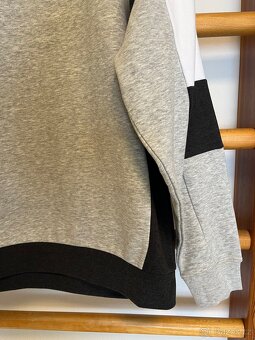 Nová XL mikina CaA - 3