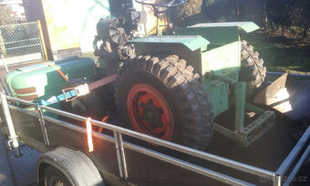 Traktůrek domácí výroby. - 3