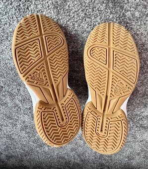 Adidas sálové boty 36,5 - 3