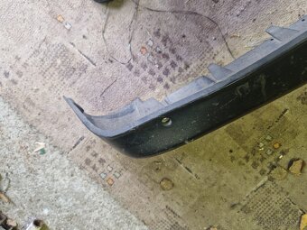 BMW e30 přední podnárazník chrom - 3