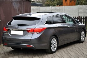 Hyundai i40 kombi 1.7 CRDi PREMIUM,NAVI,PANORAMA,KŮŽE,VÝHŘEV - 3
