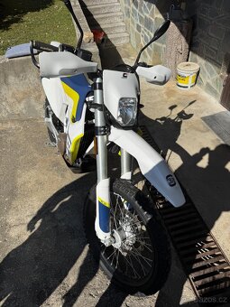 Husqvarna 701 Enduro - 3