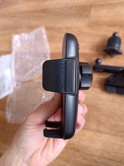 Nový držák telefonu do auta LISEN E714 - 3