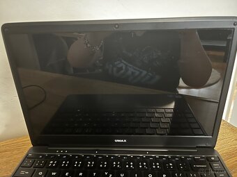 Umax Visionbook N14R - 3
