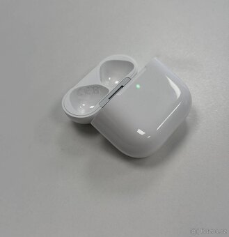 Náhradní pouzdro AirPods 4 ✅ ORIGINÁL - 3