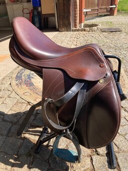 Sedlo Prestige Versailles 17"/ 33/ hnědá barva - 3