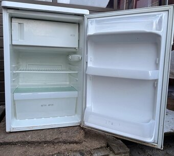Lednice s mrazákem Amica FD2285.4I - 3