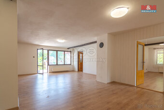 Prodej rodinného domu, 410 m², Nepomyšl - 3