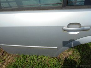 FORD MONDEO III 2001 - 2006 DVEŘE STŘÍBRNÁ MET - 3