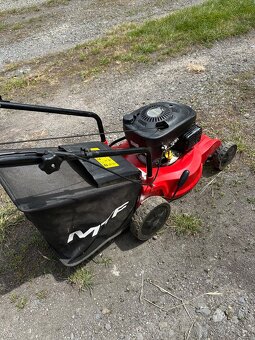 benzínová sekačku MTF LM 40 PP - 3
