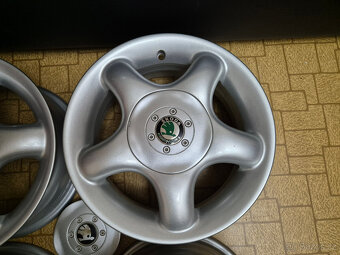 sada 4kusů nových 13" alu disků originál Škoda Felicia - 3