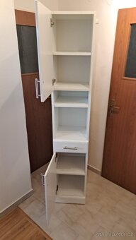 Koupelnová skříňka 35x195x30 - 3