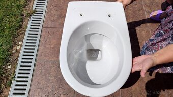 WC ZÁVĚSNÝ JIKA LYRA - 3