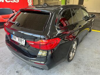 BMW M550D xDrive touring - 3