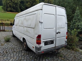 Mercedes benz 308D - 3
