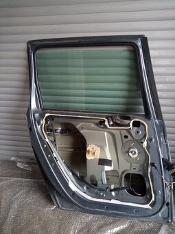 zadní levé dveře Peugeot 307 sw - 3