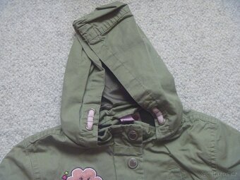 jarní dívčí khaki parka s jednorožcem zn. Dopodopo vel. 128 - 3