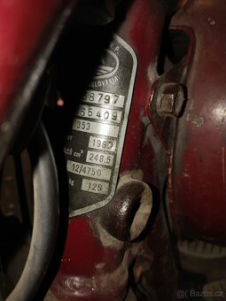 Jawa 250 kyvačka na renovaci - 3