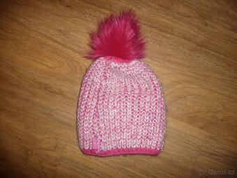 Dívčí čepice Perfect na 12-15L - 3