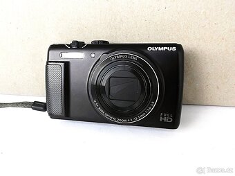 OLYMPUS SH-21, 16 MPX, 12,5x ZOOM, SD 16 GB, F:3.0 - 3