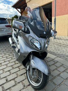 Suzuki Burgman 650 Executive - 3