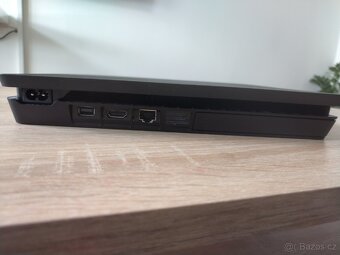 Sony PlayStation 4 PS4 - 3