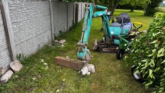 Minibagr, bagr Komatsu PC03 Vodou chlazený - 3