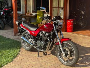 Honda CB 650 Nighthawk - 3