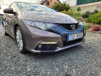 Honda Civic IX 1.8i VTEC - 3