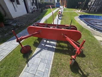 Obraceč/nahrnovač sena Mf 70 - 3