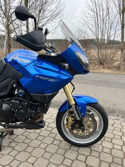 Triumph Tiger 1050 - 3