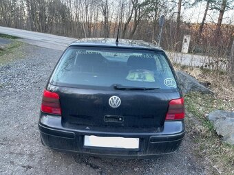 VW Golf IV - 3
