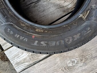 Pneu 215/70R15C - 3