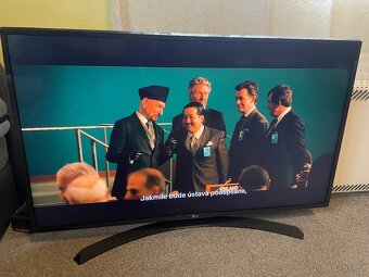 Smart LED TV LG - 3