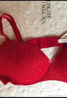 Victoria’s Secret 38C podprsenka bez kostic • kalhotky - 3