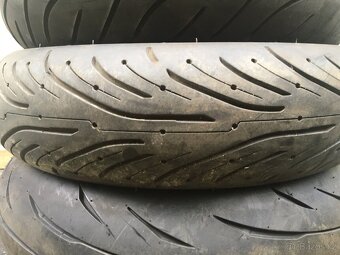 Motopneumatiky Dunlop 180/55ZR 17,Bridgestone 160/60R15 a Mi - 3