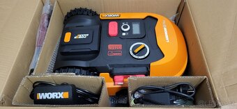 Robotická sekačka WORX na 700m2 - 3