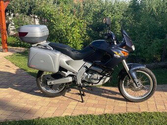 Aprilia Pegaso 650 - 3