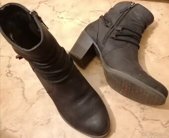 Kožené kotníkové kozačky zn. : Tamaris - 3