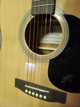 Akustická kytara + obal - 3