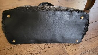 KABELKA MICHAEL KORS- VĚTŠÍ-S HADÍM VZOREM - 3